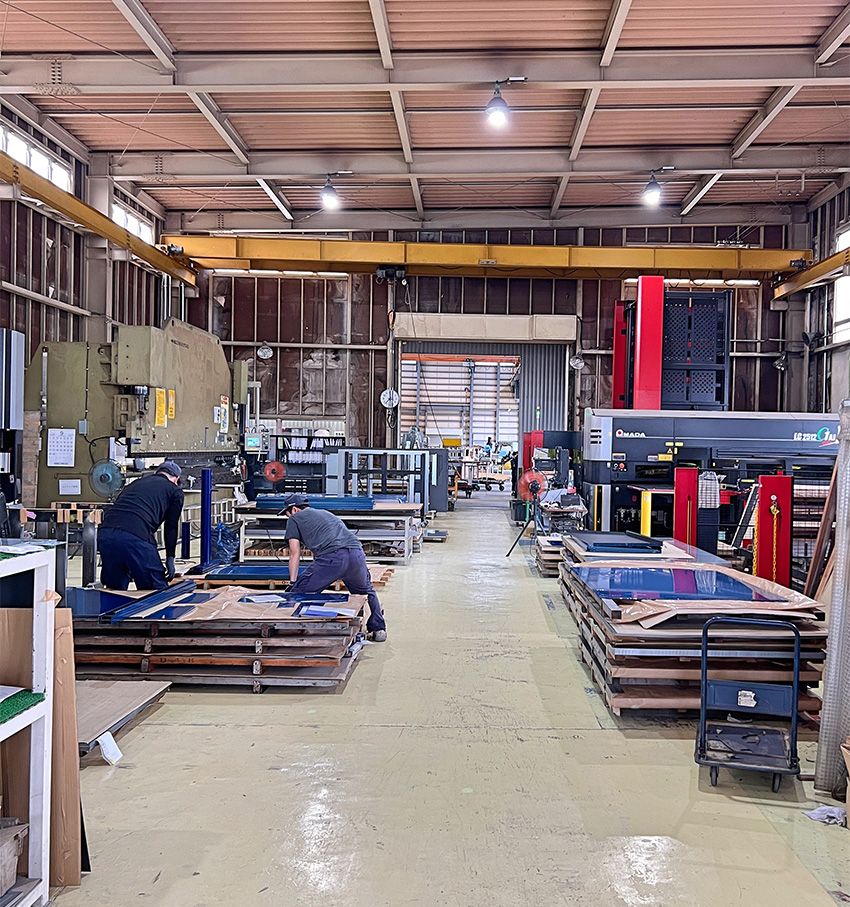 “目立ちたくないのに結局目立ってしまう”看板娘が、洒落たダストボックスの製作からPRまで担っていた - 4枚目の画像