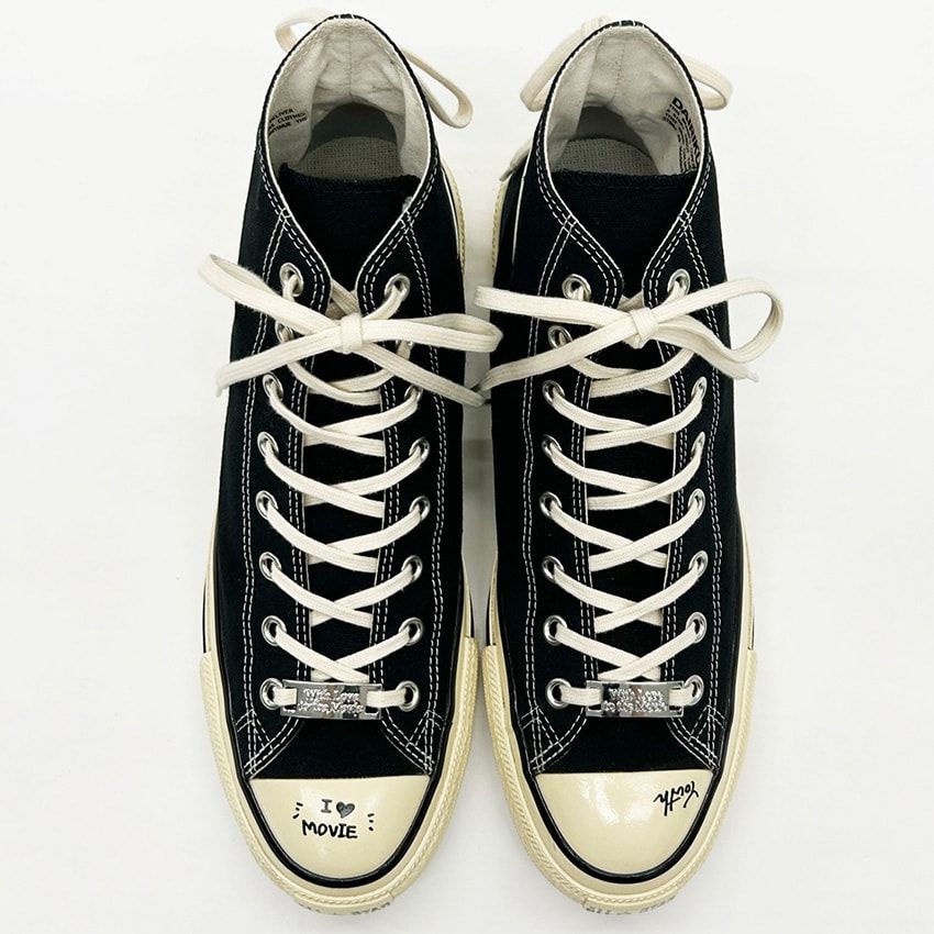 ヒールパッチが前面になった「コンバース」はDAIRIKUコラボ！着想源は映画『ファイトクラブ』 - 10枚目の画像