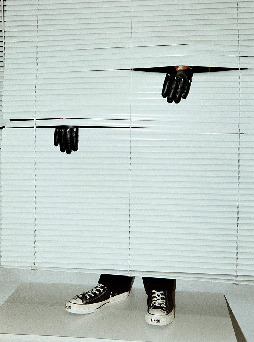 ヒールパッチが前面になった「コンバース」はDAIRIKUコラボ！着想源は映画『ファイトクラブ』 - 13枚目の画像
