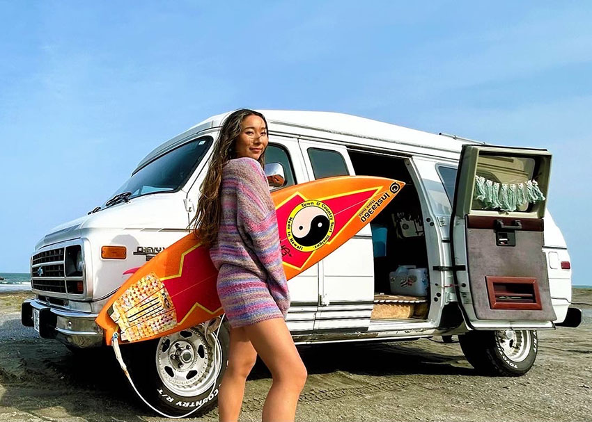 千葉移住した元キャリ女、今の相棒は「カスタム・シェビーバン」！理想