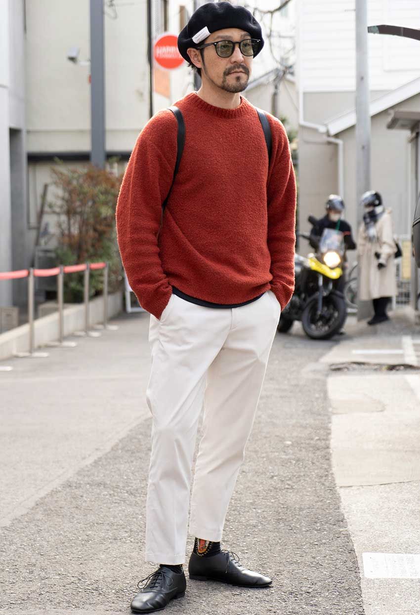 秋の「大人のニット一枚コーデ」を3人のスナップで！無地でもキマる着こなしの法則 - 8枚目の画像