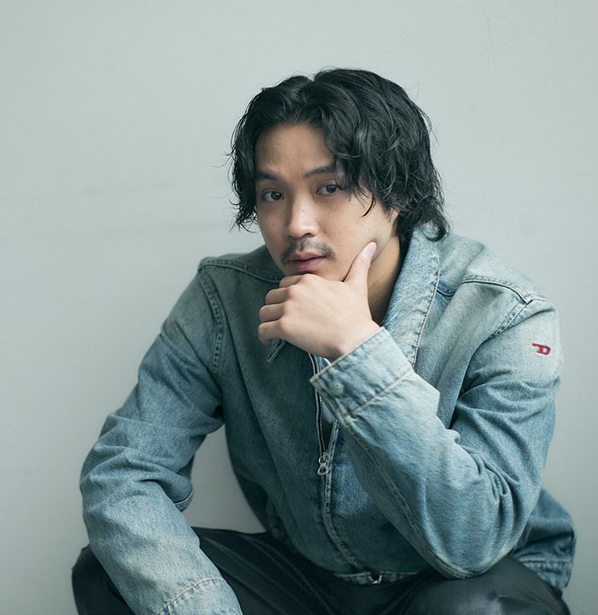 「俳優が社会問題を直接語るのは難しくても……」磯村勇斗が映画を通じて描く未来 - 3枚目の画像