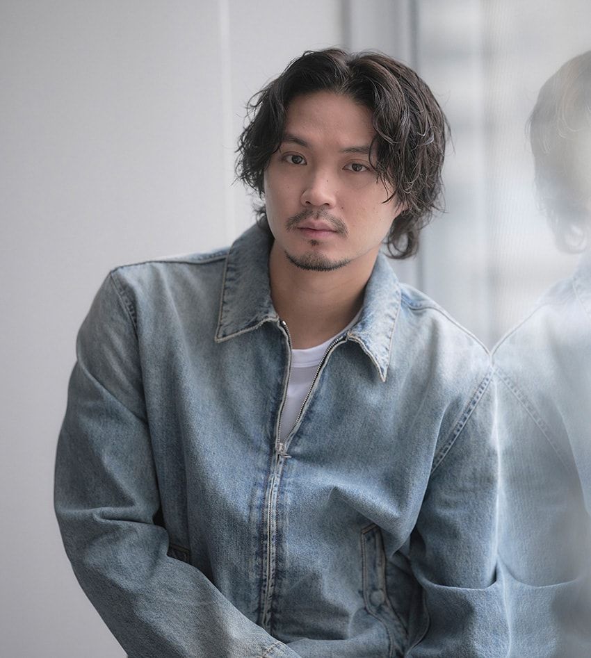 「俳優が社会問題を直接語るのは難しくても……」磯村勇斗が映画を通じて描く未来 - 6枚目の画像