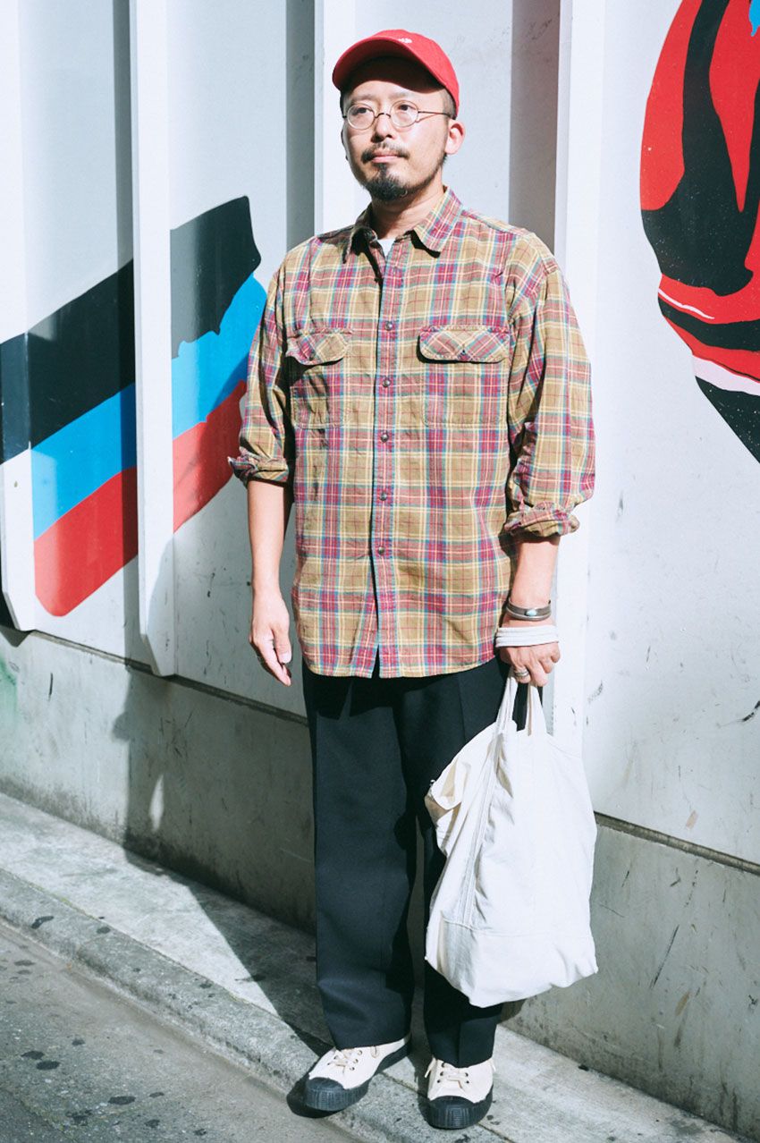 個性派キャップでキャラ立ちした3人の男たち。着こなしをマンネリさせない被り方をスナップで   - 7枚目の画像