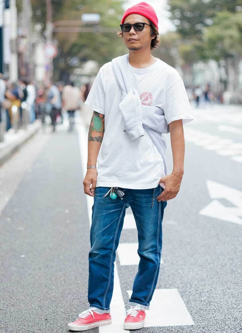 やっぱり好相性！“赤の挿し色”でアメカジコーデを彩った街角の3人のテクニック - 11枚目の画像