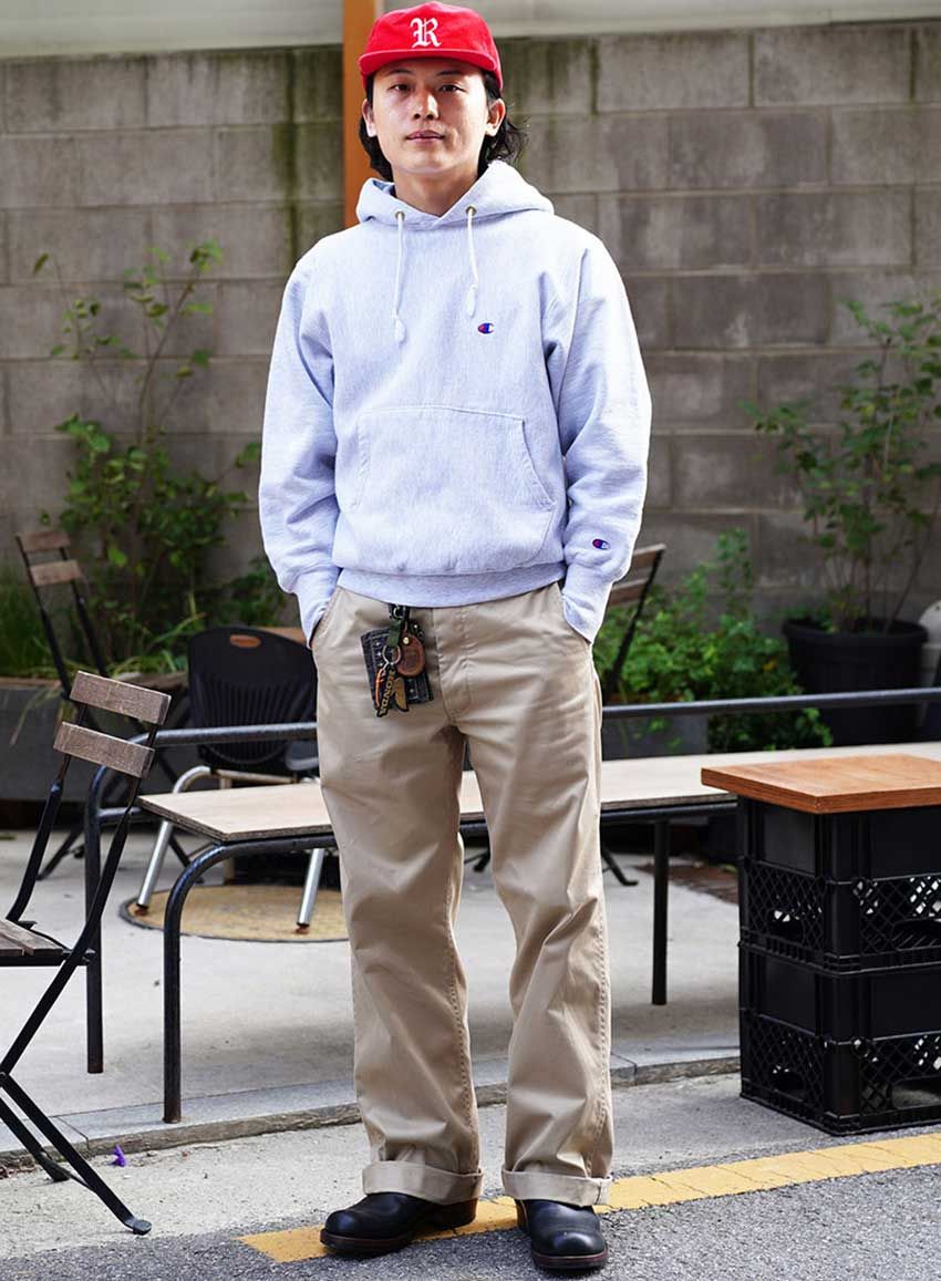 やっぱり好相性！“赤の挿し色”でアメカジコーデを彩った街角の3人のテクニック - 7枚目の画像