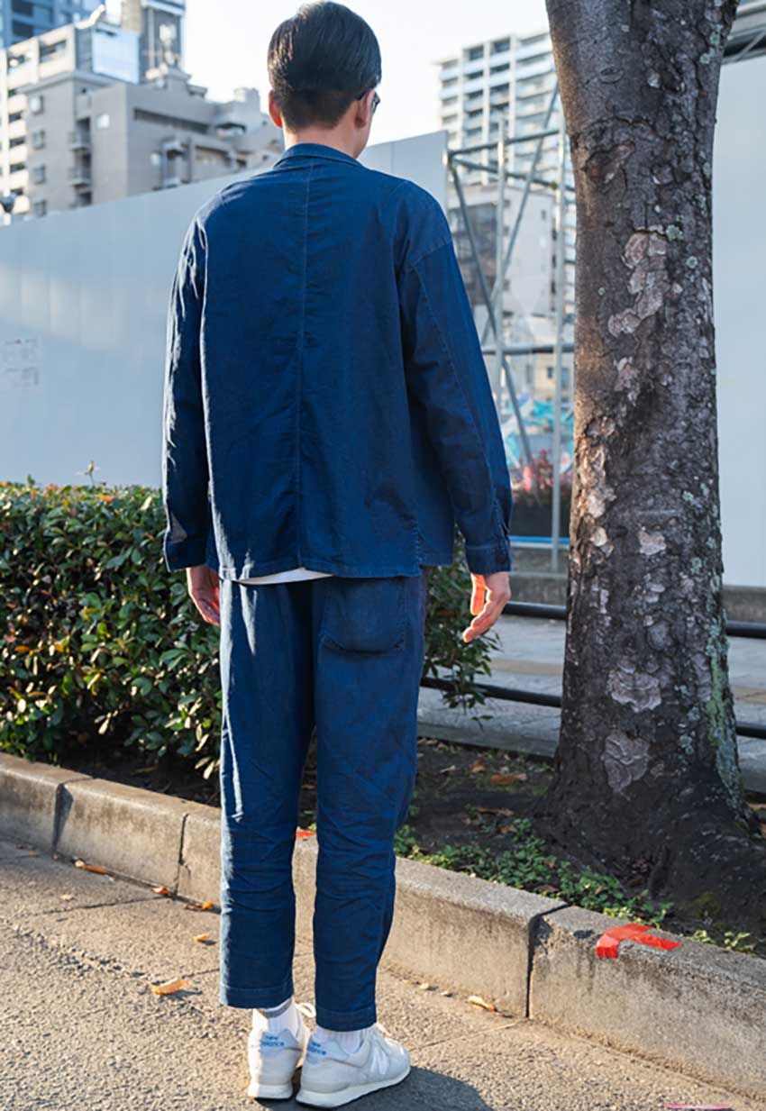 デニムのセットアップは“濃いめ”が気分！インナーは紺に映える白Tで爽やかさもあり - 9枚目の画像