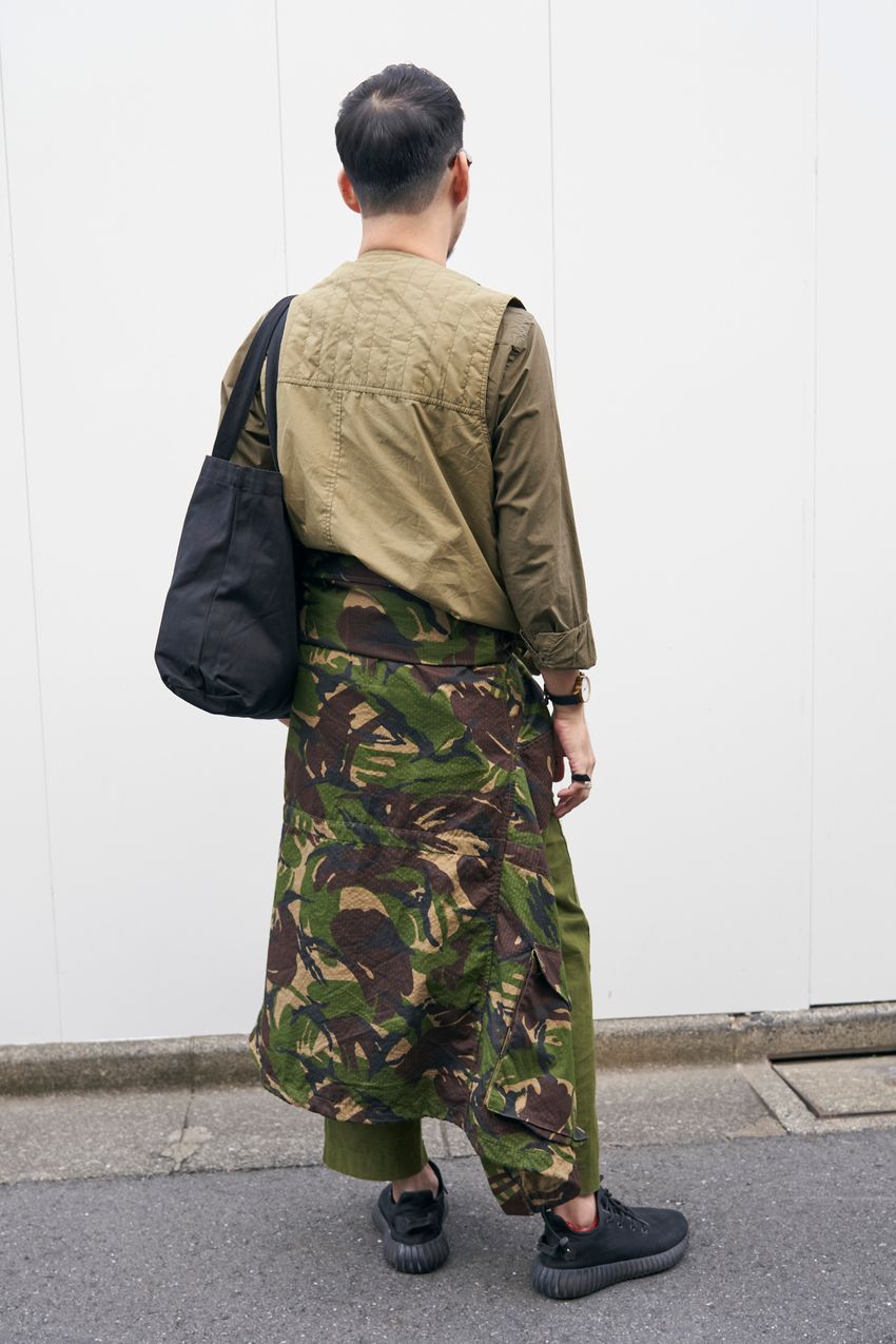 「ベスト」はこう着るとお洒落にキマる！個性派勢の“ありきたりじゃない”着こなし例3選 - 6枚目の画像