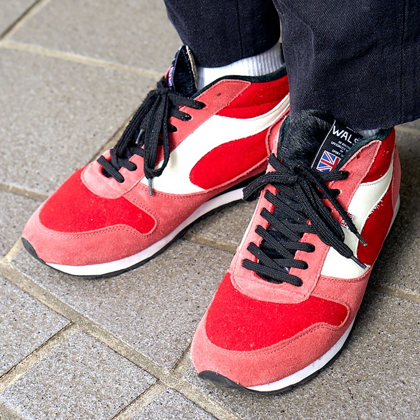 革ジャンコーデは「赤挿し」が正解！その理由を街角スナップで検証。成否の鍵は“用量” - 3枚目の画像