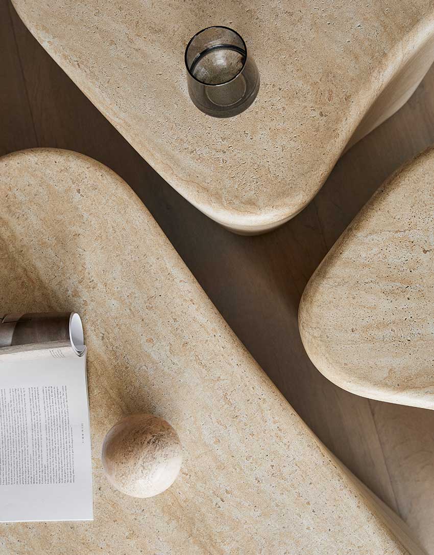 これって……石？「ボーコンセプト」の新作に見る“オーガニックシェイプ