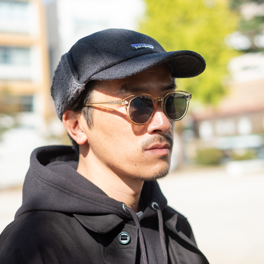 大発見！「クリアフレームのアイウェアは夏より冬が使える説」を3人の