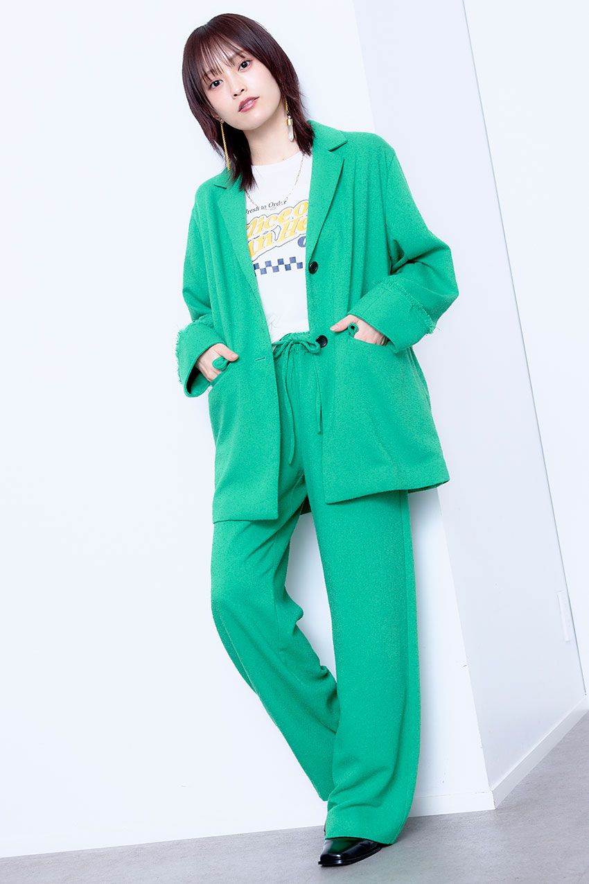 自分へのご褒美は「ラーメンの替え玉」。山本彩の意外な素顔と素敵すぎる仕事観 - 3枚目の画像