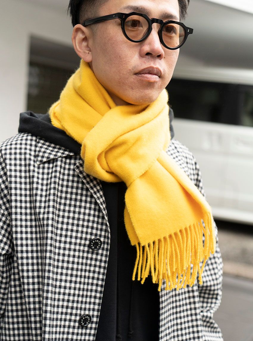 “色＆柄挿し”はマフラーを使うべし！防寒だけじゃないその効果効能を三者三様のコーデで - 3枚目の画像