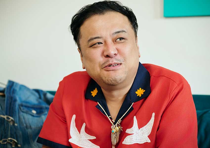 ラングラーのGジャン」「WTAPSの革ジャン」etc.とろサーモン