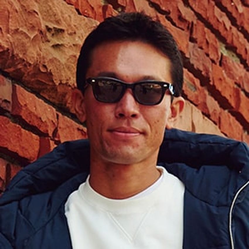 ブルーノート東京で買った音楽Tに、刺繍入りスタジャンも！増井康亮さんの“ワンマイルウェア”語り - 1枚目の画像