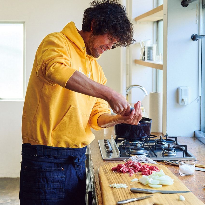 ハッシュドビーフにステーキを投入！牛肉たっぷりで大満足な「ハッシュドステーキ」レシピ - 6枚目の画像