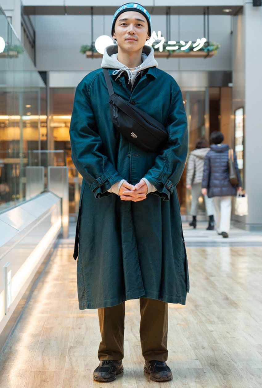 1着は持ってる「グレーパーカ」、洒落者はどう着てる？ ナイスなレイヤード術3選 - 4枚目の画像