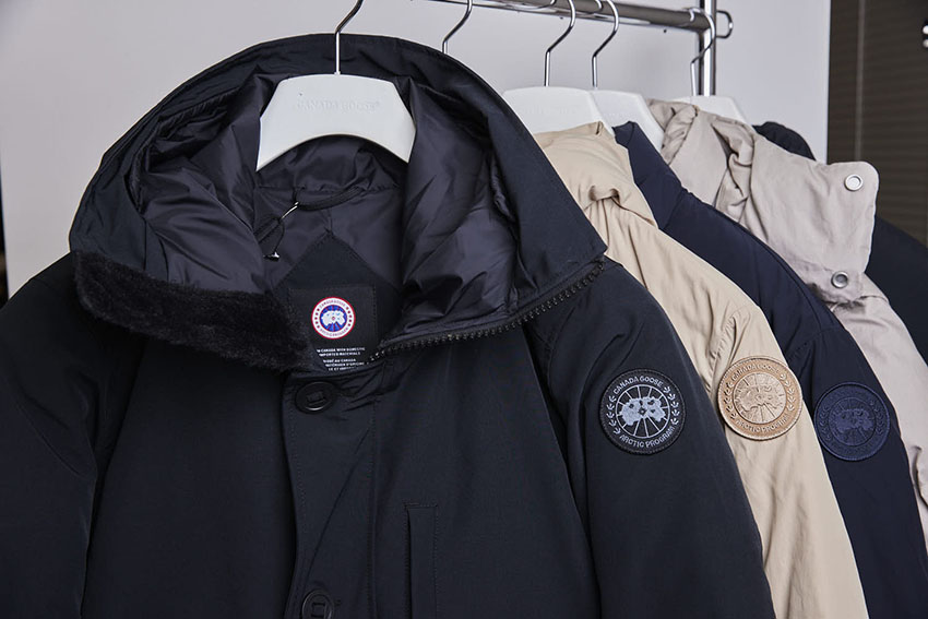 ハンガー付！ムースナックルズ1番人気モデル！3qダウン ジャケット