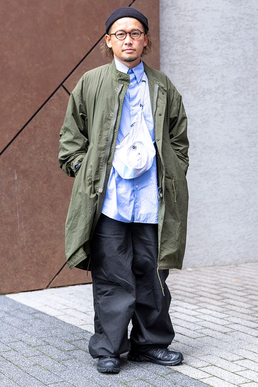 大人気「サロモン」は“パンツと同系色”が正解！上手な合わせ方を3人のスナップで - 5枚目の画像