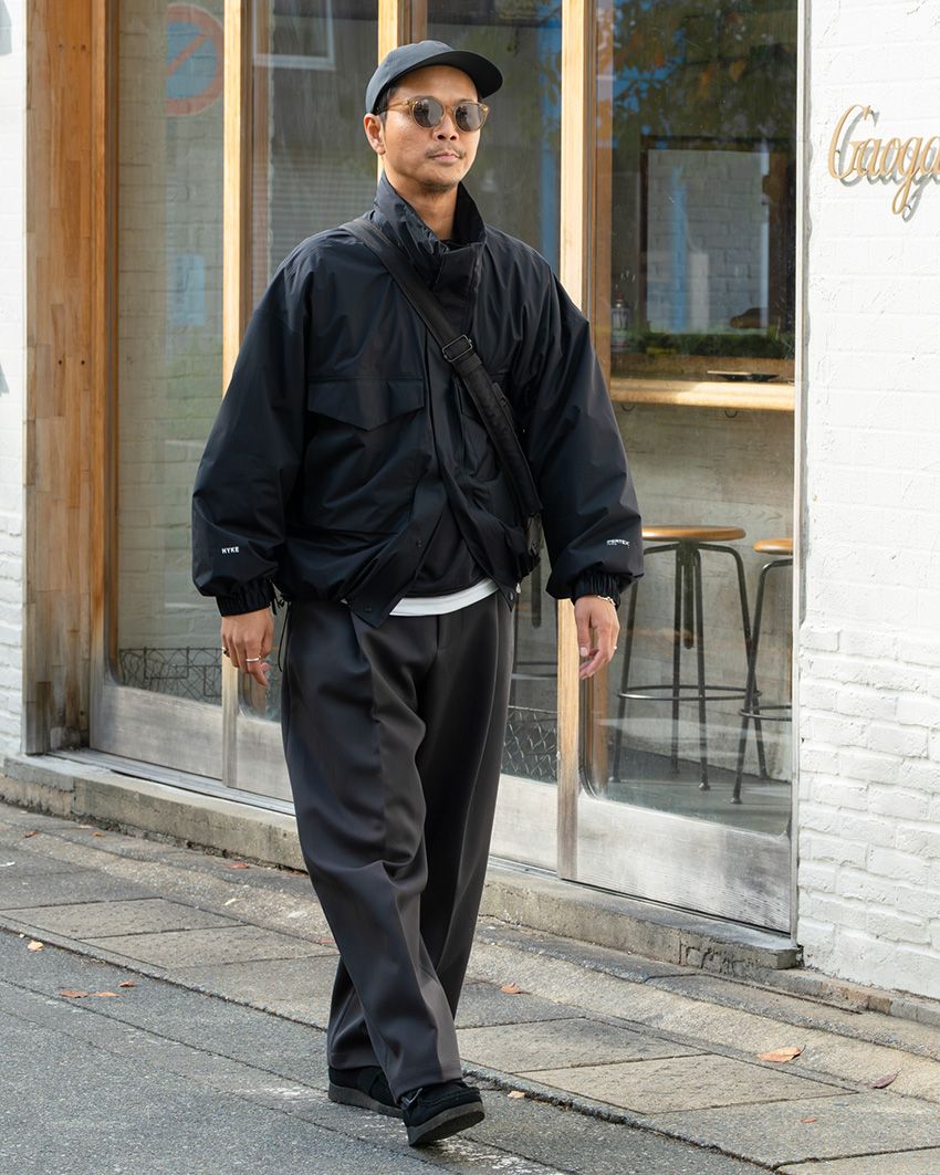 冬こそ“薄色レンズ”の季節！ モノトーンコーデの顔回りを軽やかに見せた3スタイル - 5枚目の画像