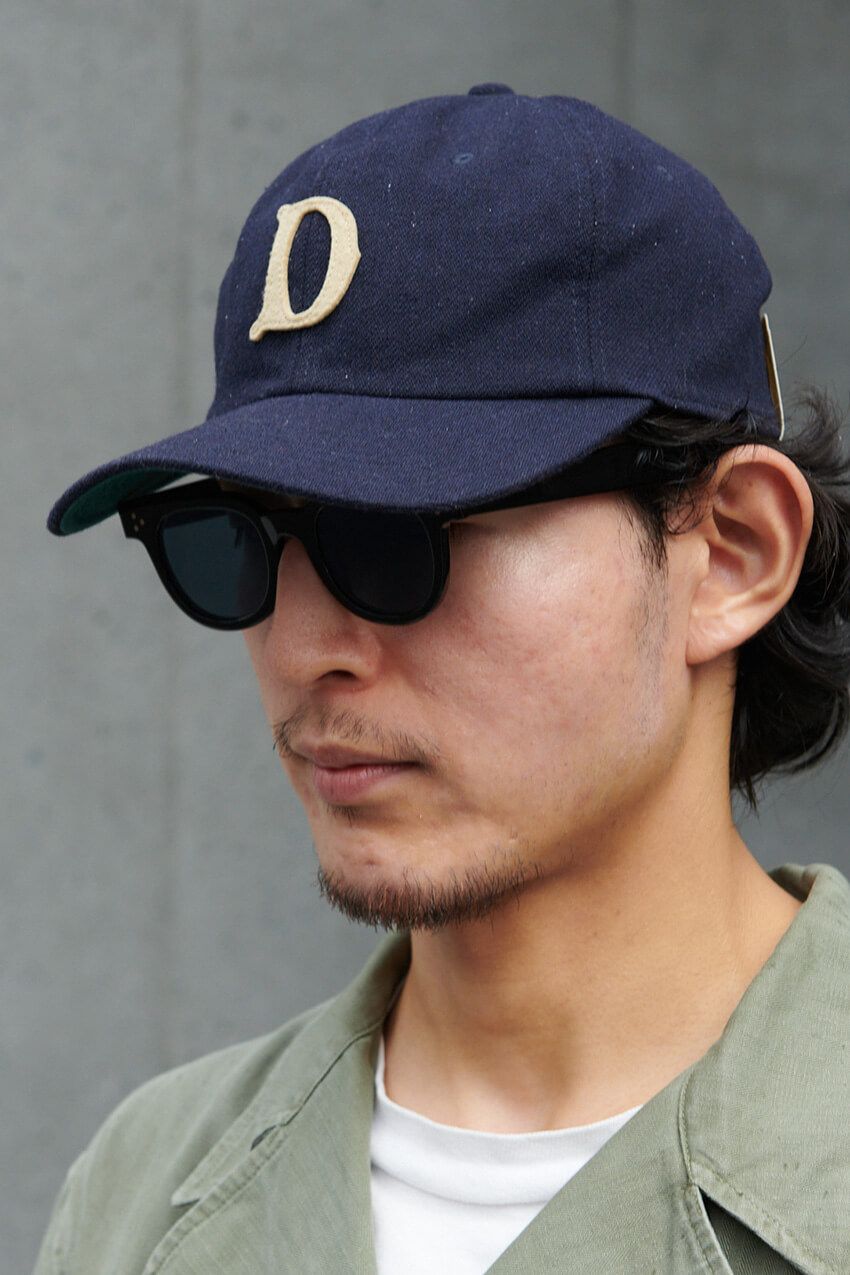 街角スナップで導き出す「キレイめデニム」の模範解答。 ダラしなく見せない3人の好例 - 6枚目の画像