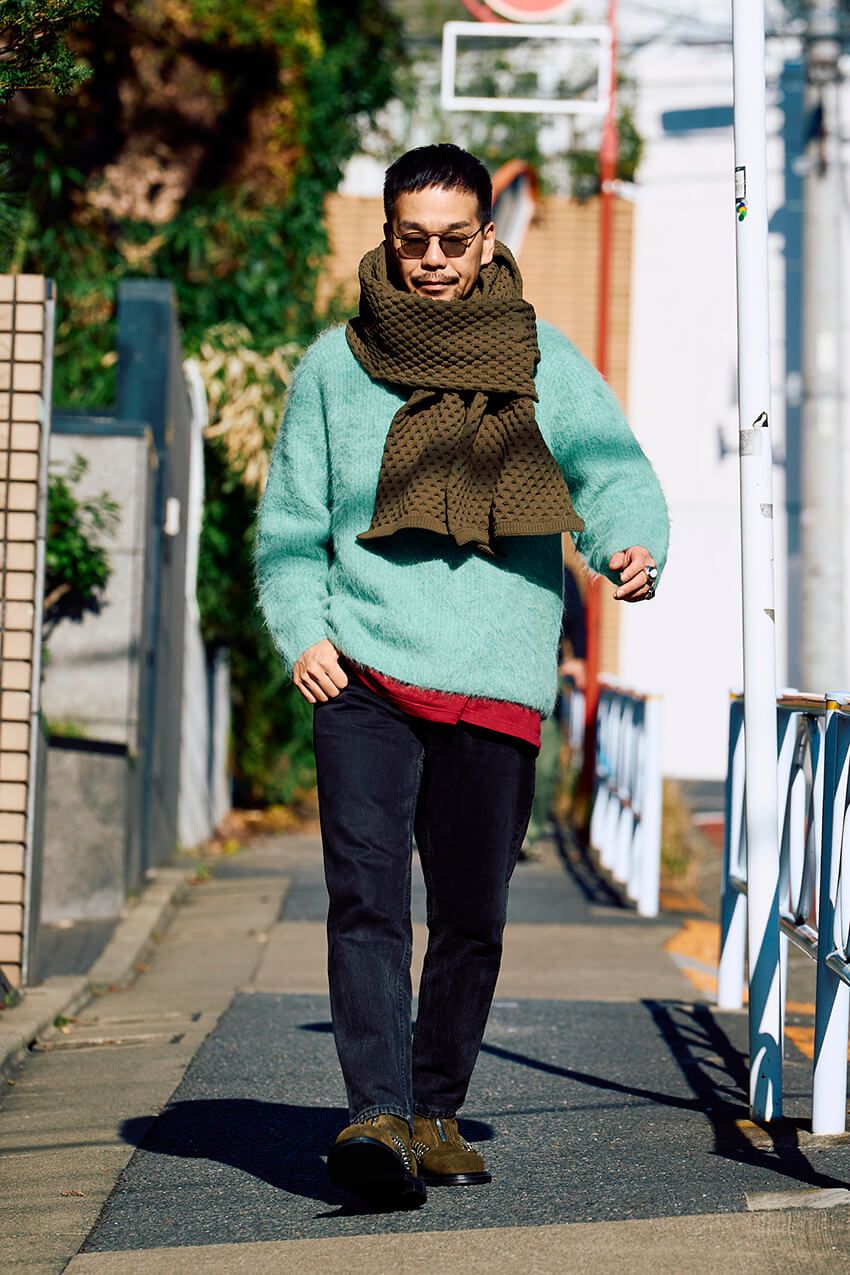 アウターの新調を不要にする「マフラーの巻き方」。洒落者たちに学ぶ“選び”と“コツ” - 3枚目の画像