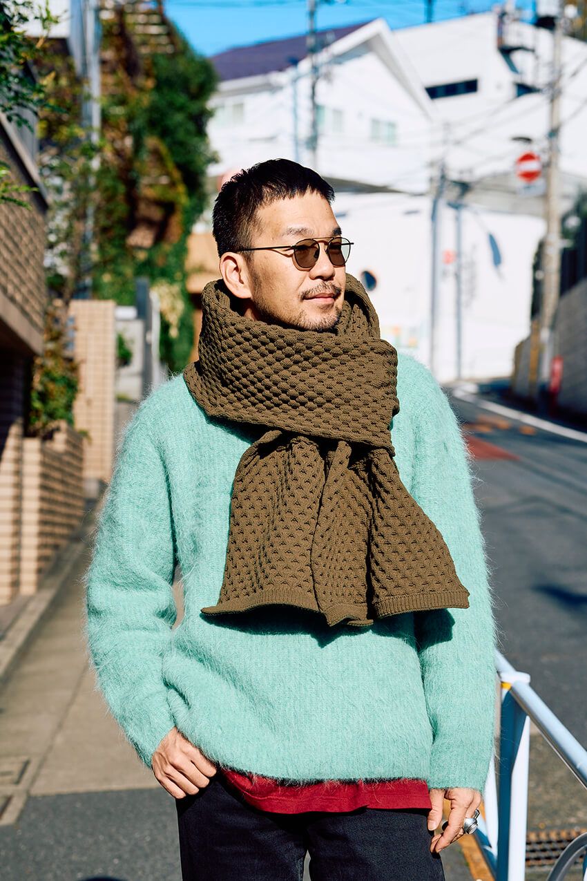 アウターの新調を不要にする「マフラーの巻き方」。洒落者たちに学ぶ“選び”と“コツ” - 6枚目の画像