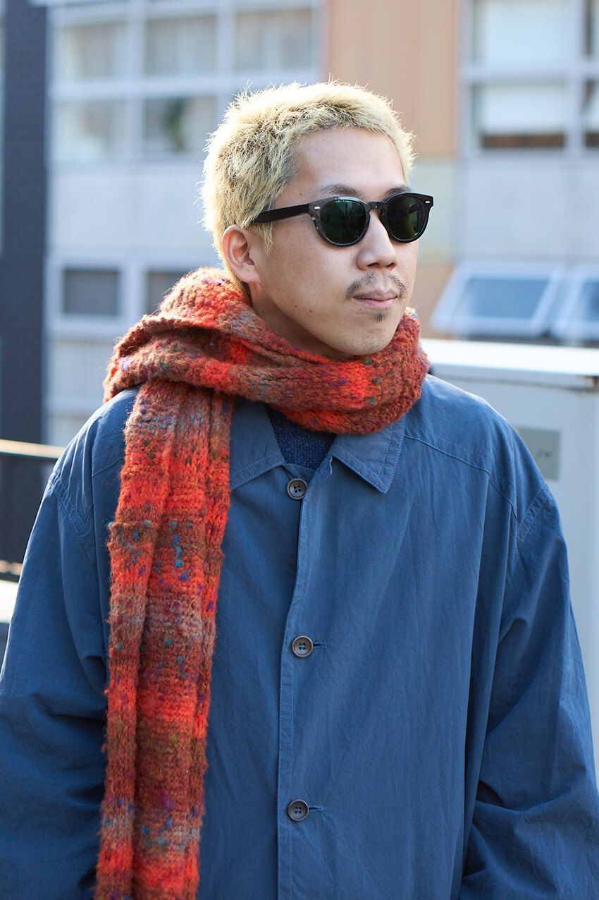 アウターの新調を不要にする「マフラーの巻き方」。洒落者たちに学ぶ“選び”と“コツ” - 8枚目の画像