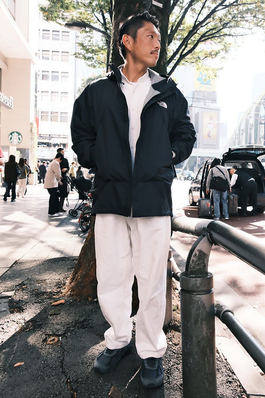 ザ・ノース・フェイス派？ アークテリクス派？ 黒シェルを街で活用した洒落者4人をスナップで - 7枚目の画像