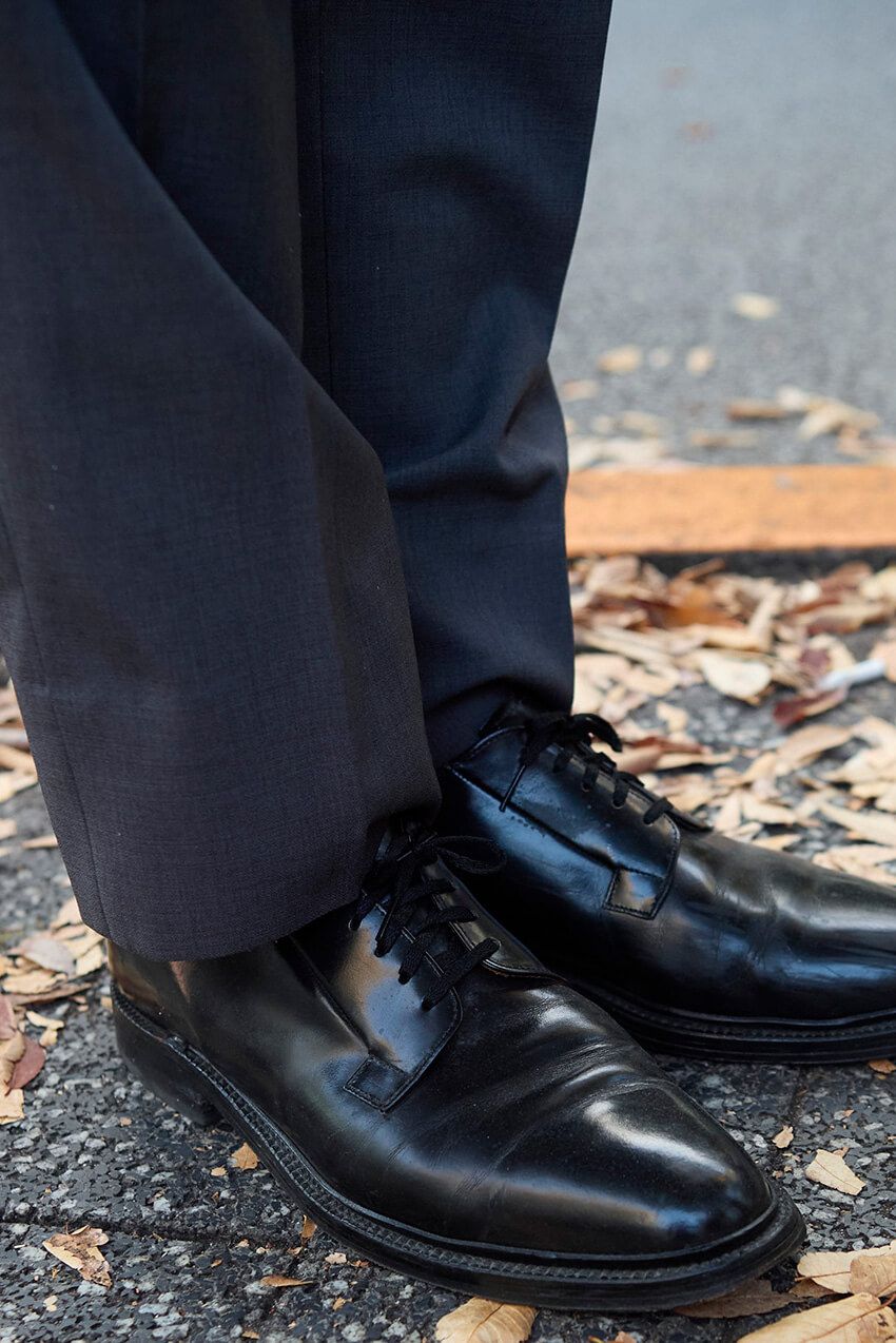 「リーバイス」のGジャンが一気に洒落る！ “スラックス×革靴”で格上げした3人のスタイルサンプル   - 3枚目の画像