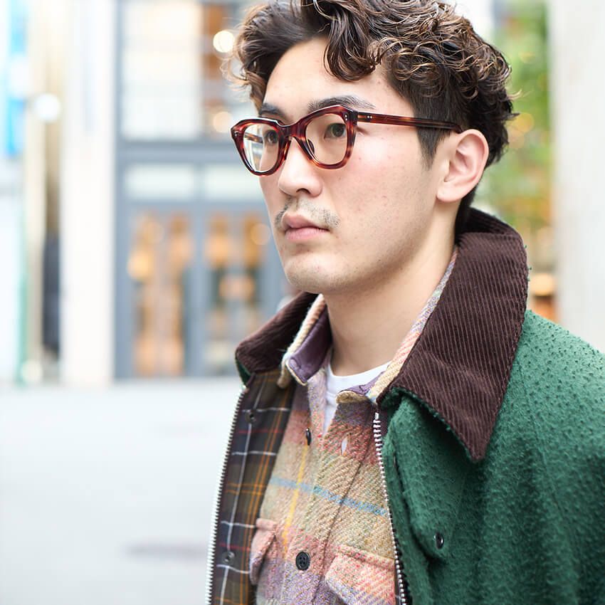 人気爆発中の「バブアー」はコラボモデルを狙え！ 街でSNAPした好サンプル3選 - 4枚目の画像