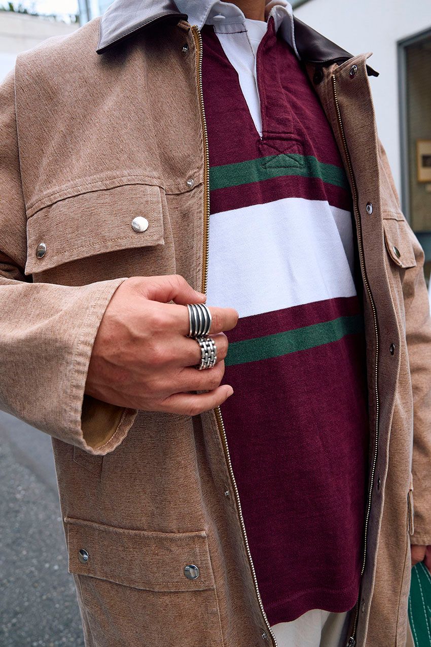 アウター選び、迷ったときの「オーラリー」。4人のスナップが“いい感じ”に見える証拠なり - 8枚目の画像