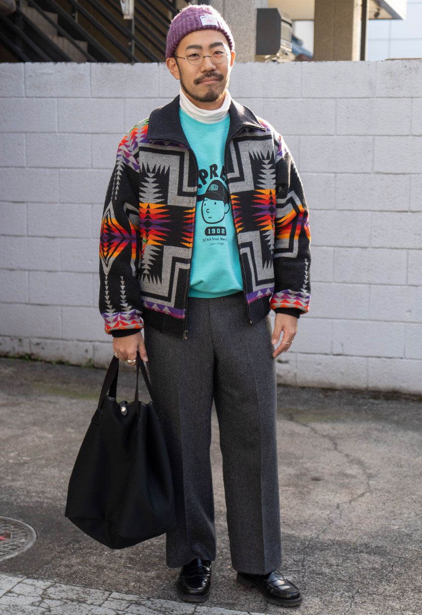 ダークトーンな冬服は“派手色インナー”で味変が正解！街の洒落者3名の好サンプル - 4枚目の画像
