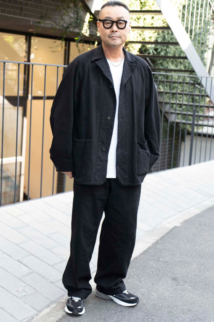 「ティファニー」「ブシュロン」で作る“クワイエット・ジュエリー”3選。モノトーンコーデのアクセは匿名的に - 2枚目の画像