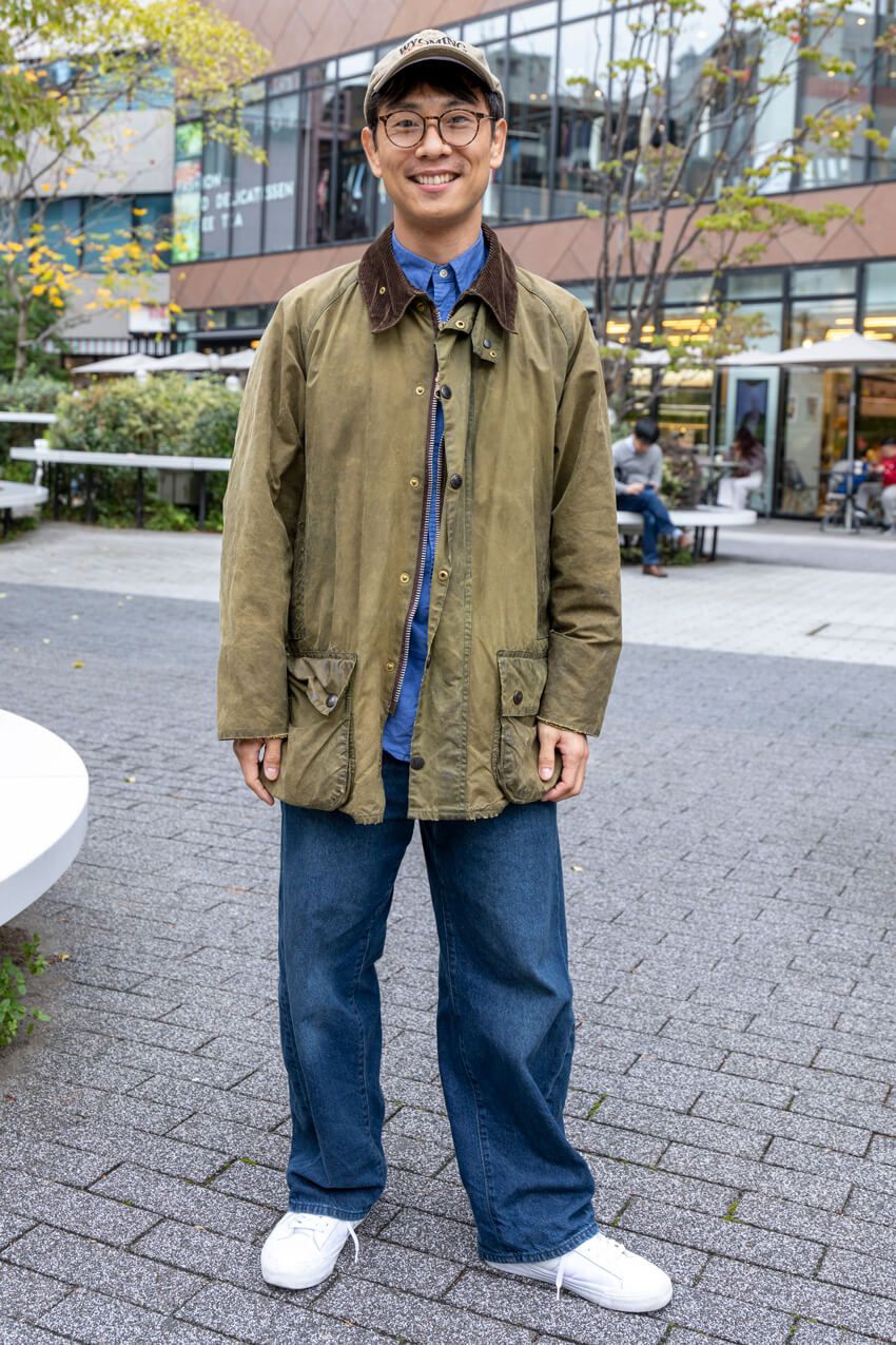 永世定番「ラルフ」の青シャツはインナーでも大活躍！ 3者3様のレイヤード術をスナップから - 7枚目の画像