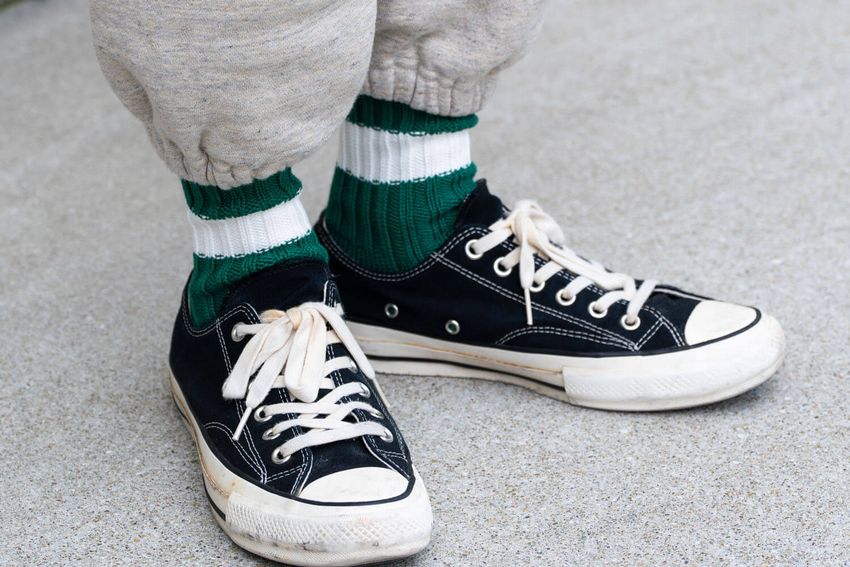 「コンバース」が人気完全復活！ 街角スナップ10選に見るローテク賢者の足元事情 - 12枚目の画像