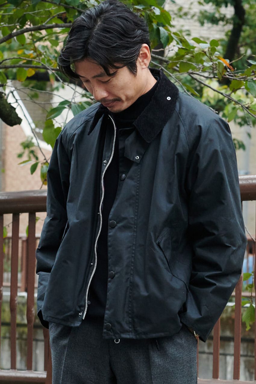 冬の名脇役となる“ブラックアウター”を厳選！センスが光る3人をスナップで - 2枚目の画像