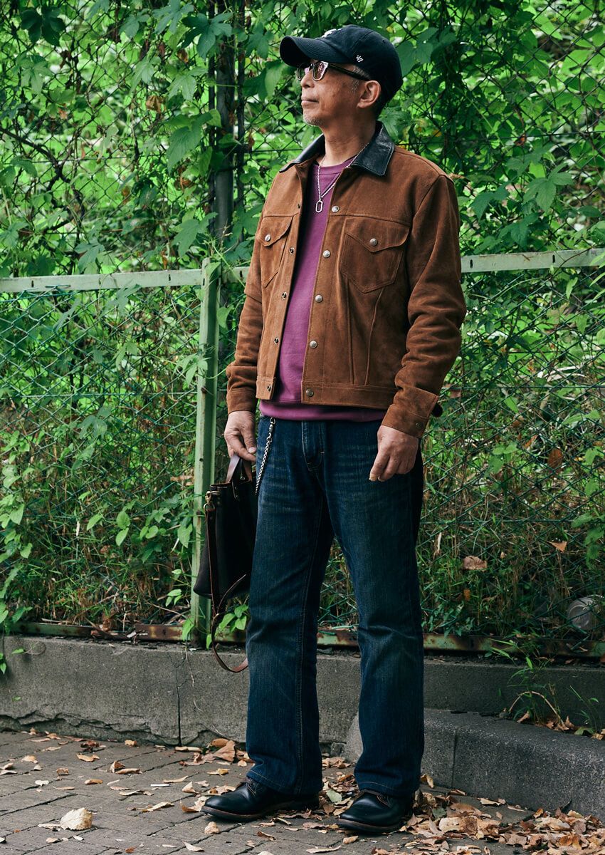 ジャケット=ショット スウェット=ユニクロ デニム=ラングラー ブーツ=レッドウィング 帽子=フォーティーセブン メガネ=アイヴァン