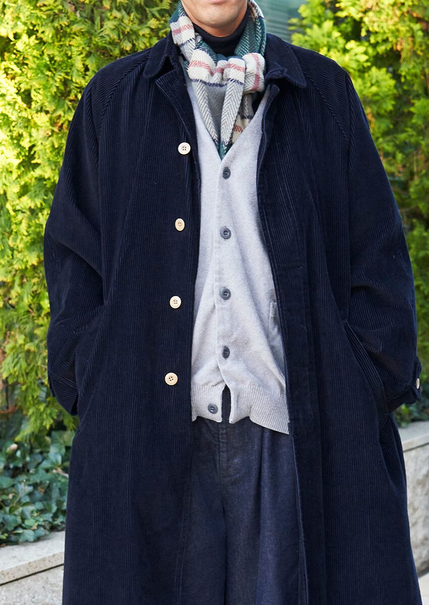 「アウターの下、何着るの？」センスの良い人が実践していたのが“カーディガン”合わせでした - 1枚目の画像