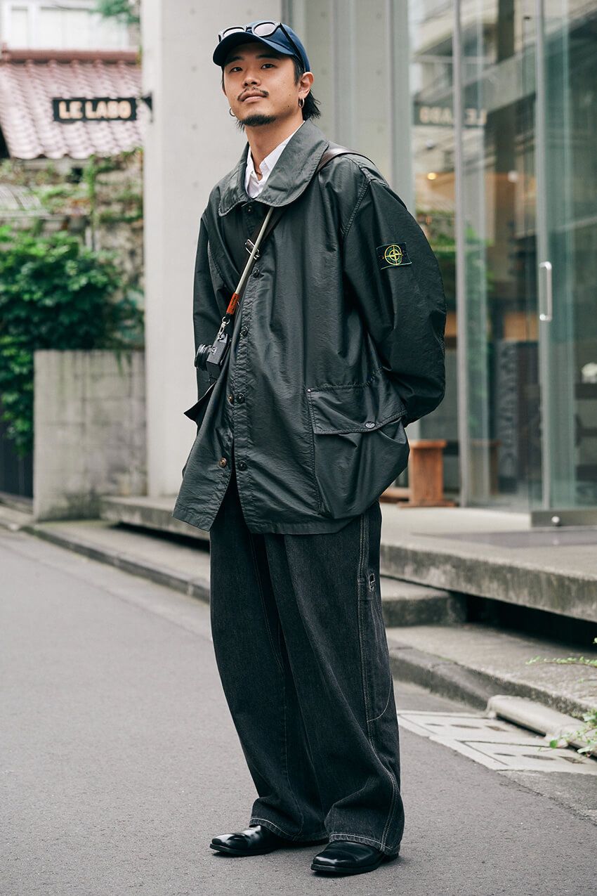 左袖で輝く"コンパスローズ"。「ストーンアイランド」のアウターを選んだ街角の洒落者たち - 4枚目の画像