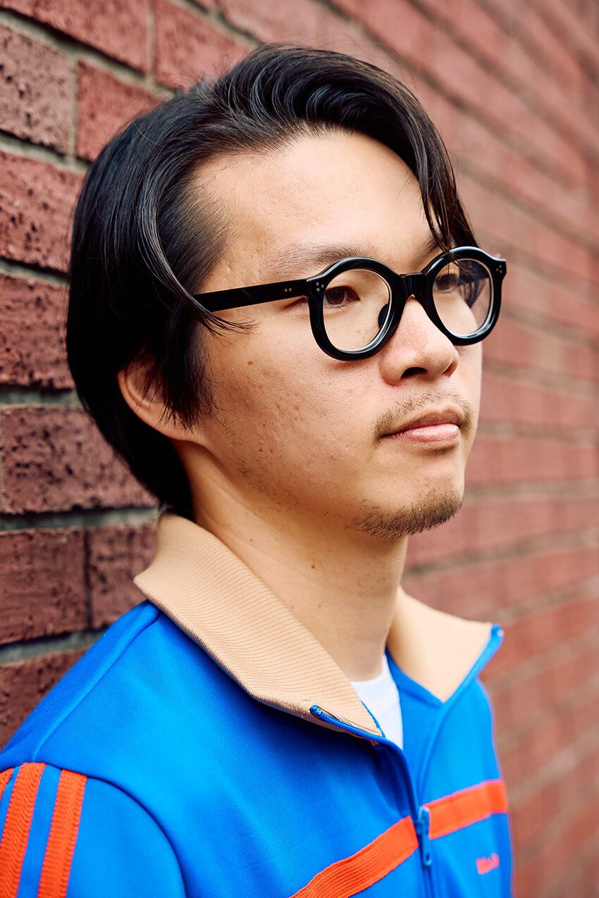 大流行！「ファットな黒縁」10連発。コーデのハズし＆格上げに活用した洒落者たちをスナップで - 2枚目の画像