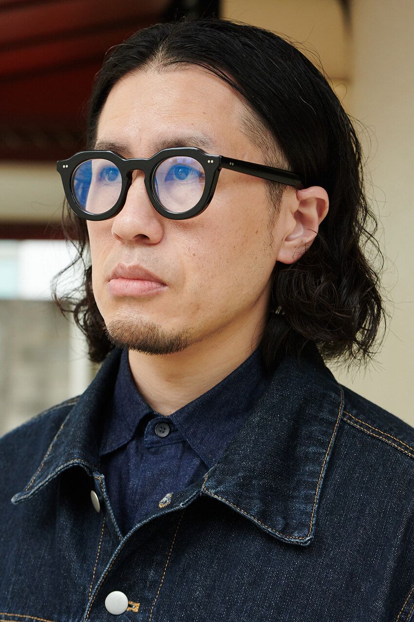 大流行！「ファットな黒縁」10連発。コーデのハズし＆格上げに活用した洒落者たちをスナップで - 16枚目の画像