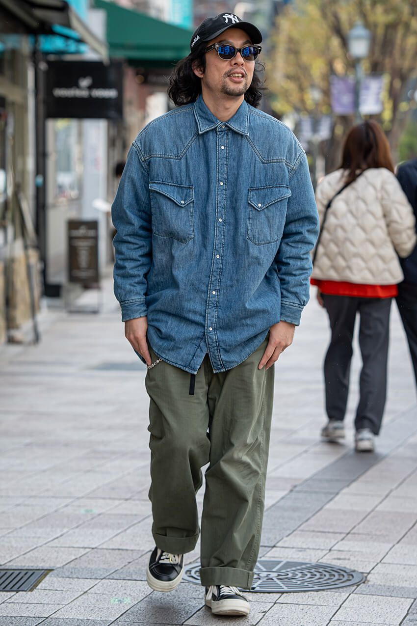 あえて主張せず！「メゾン マルジェラ」をひっそり取り入れた洒落者3名の工夫をスナップで - 6枚目の画像