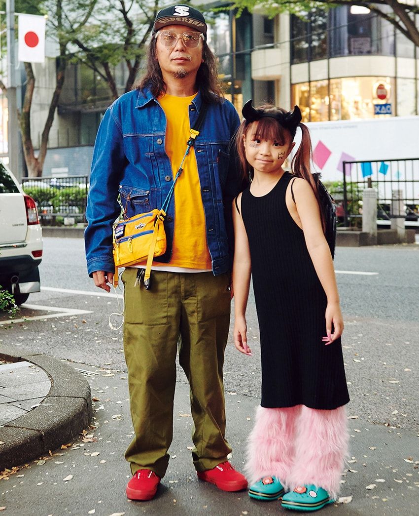 カットソー＝不明