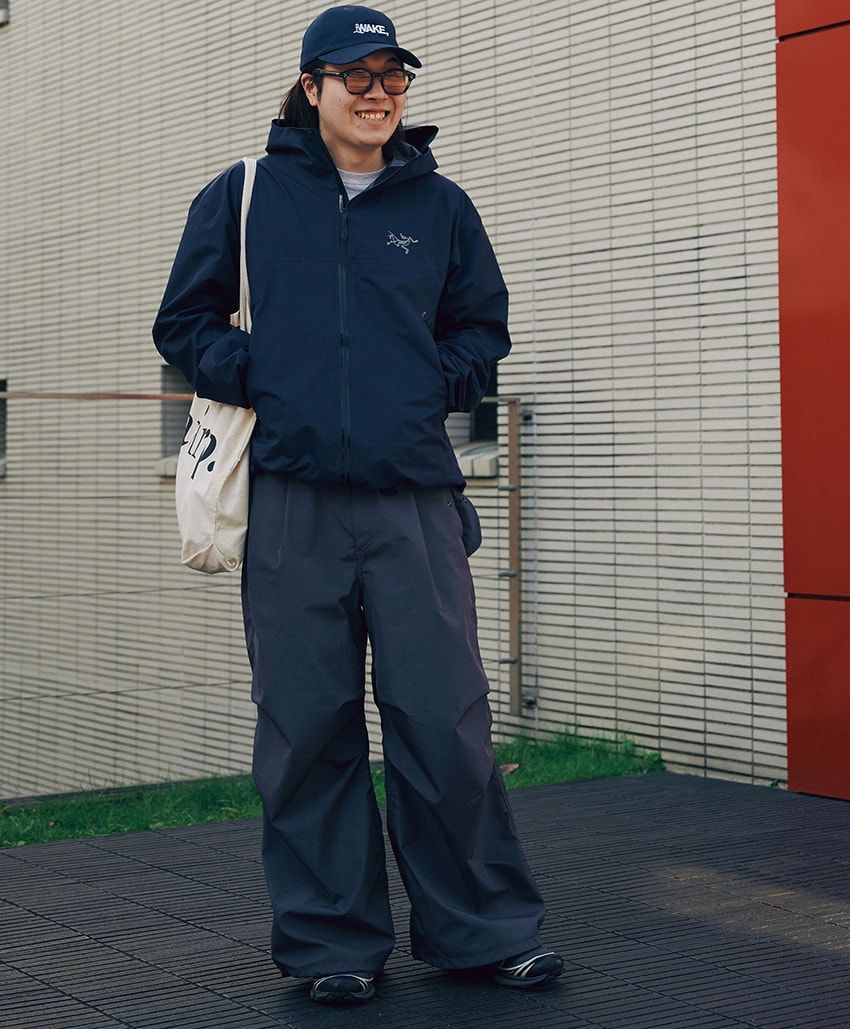 コーデの味付けにもなるグラフィックトートで“好き”を表現！思わず聞いた「それ、どこの？」 - 7枚目の画像