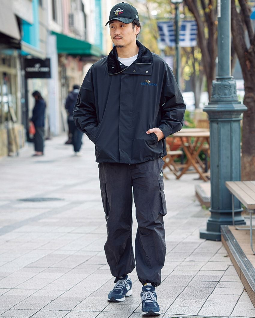 ジャケット、パンツ、帽子＝すべてレフトアローン