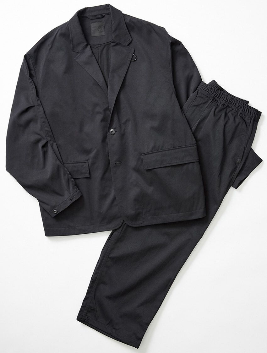 ジャケット3万6300円、パンツ2万9700円／ともにグローブライド 　0120-506-204