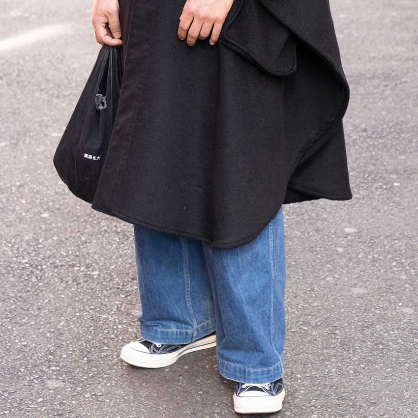 3名のコーデ好例から見えた春の「黒トップス」攻略法。合わせには爽やかデニムを推奨！ - 8枚目の画像