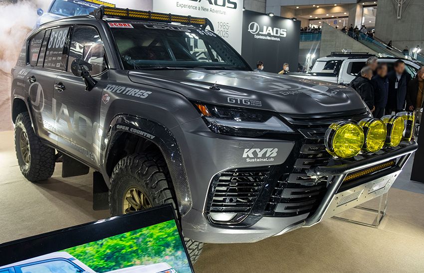 仕上がりまくった“最強”レベルのSUV。「ランクル70」と「レクサス」、2つの選択 - 6枚目の画像