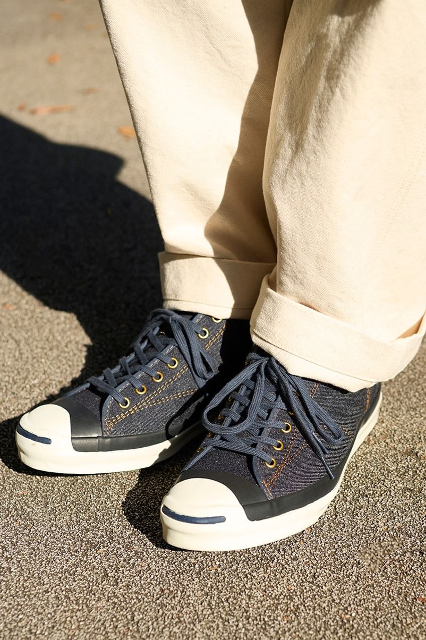 カジュアルコーデの必須アイテム「コンバース」。春コーデとの合わせ方を3人のスナップで検証！ - 11枚目の画像